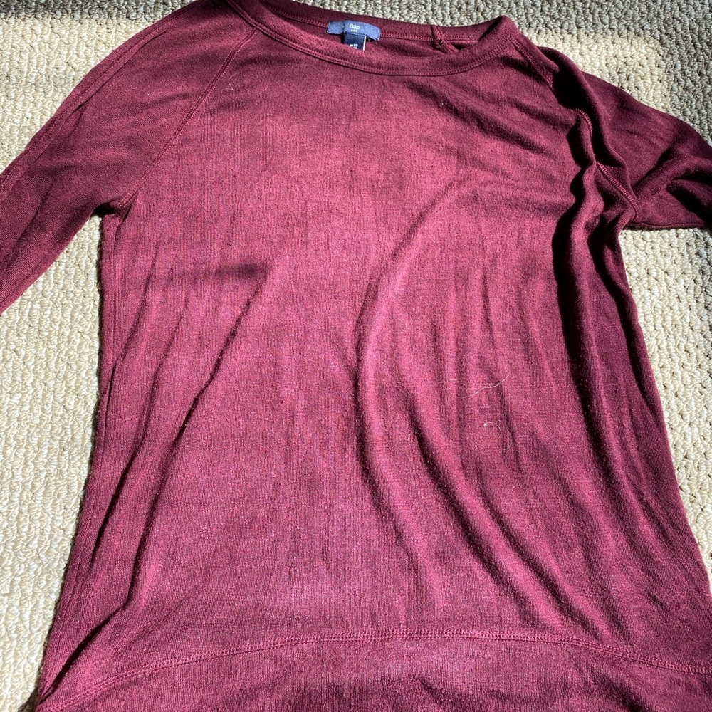 Maroon sweater